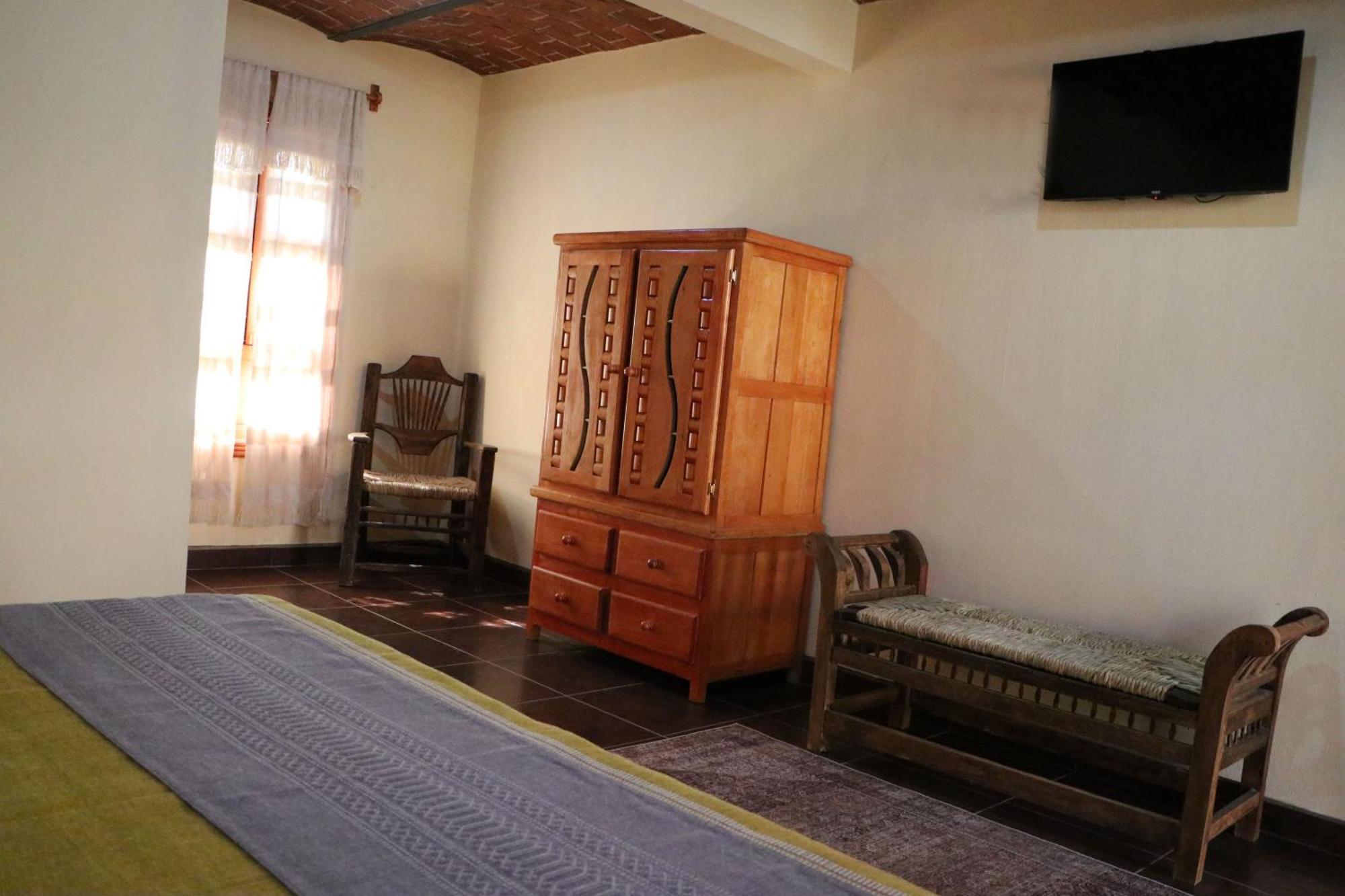 Hotel Castillo Santa Cecilia Тапалпа Екстериор снимка