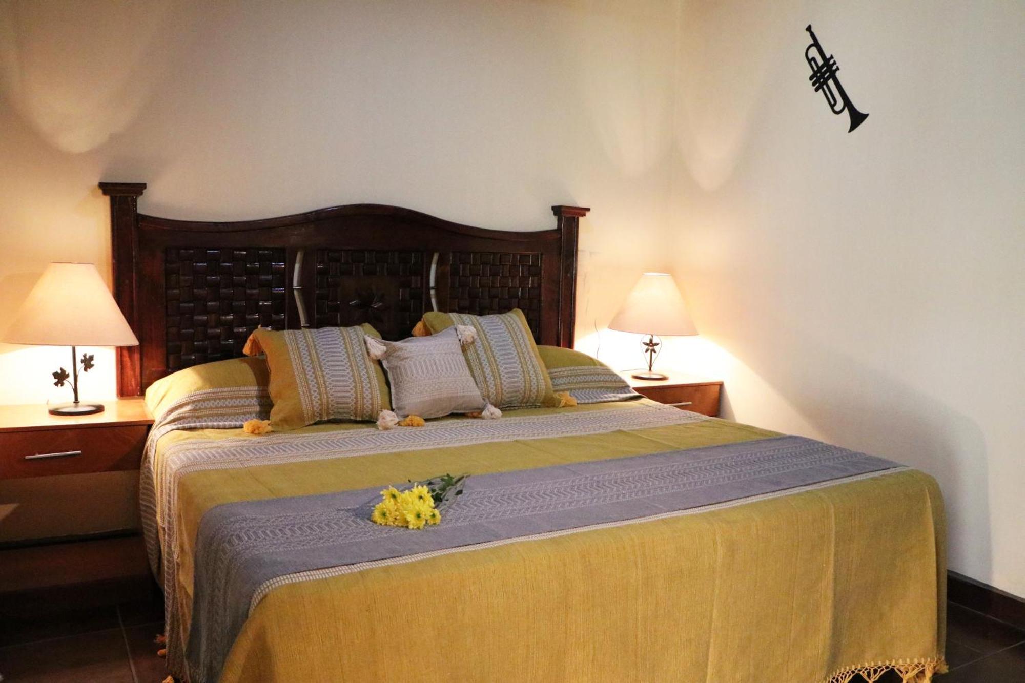 Hotel Castillo Santa Cecilia Тапалпа Екстериор снимка