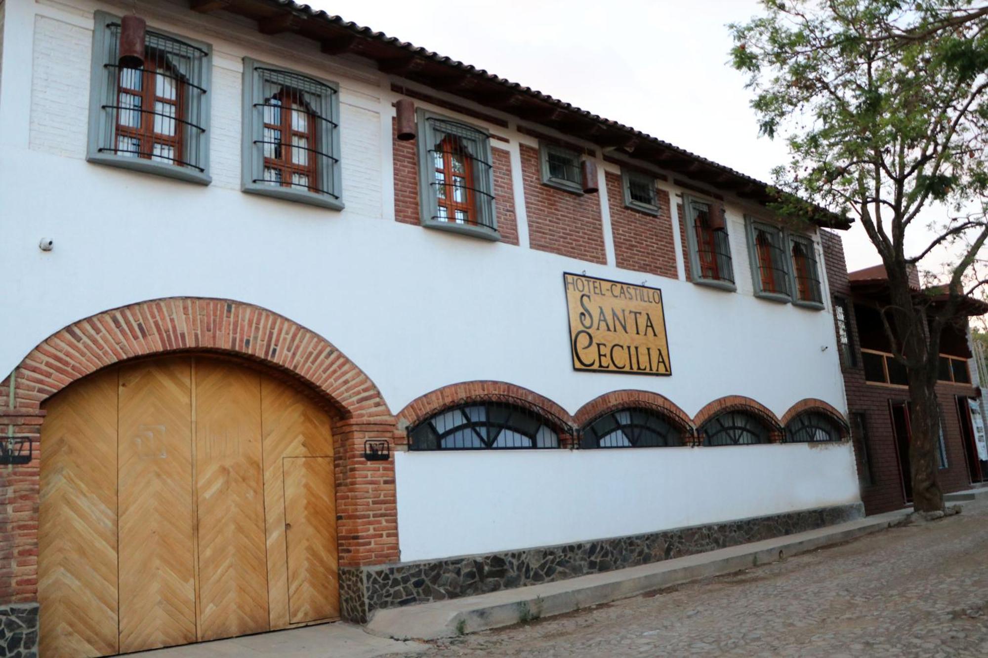 Hotel Castillo Santa Cecilia Тапалпа Екстериор снимка