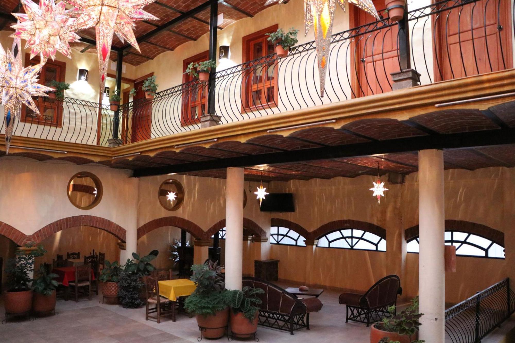 Hotel Castillo Santa Cecilia Тапалпа Екстериор снимка